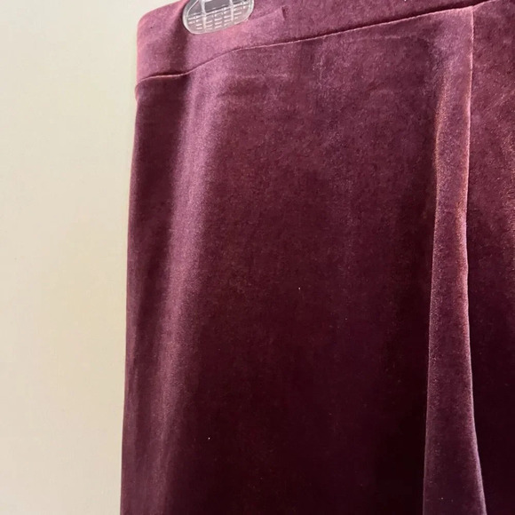 Loft Womens Maroon Velvet Ankle Pants Small High Rise Straight Pull On NWT - Picture 5 of 9